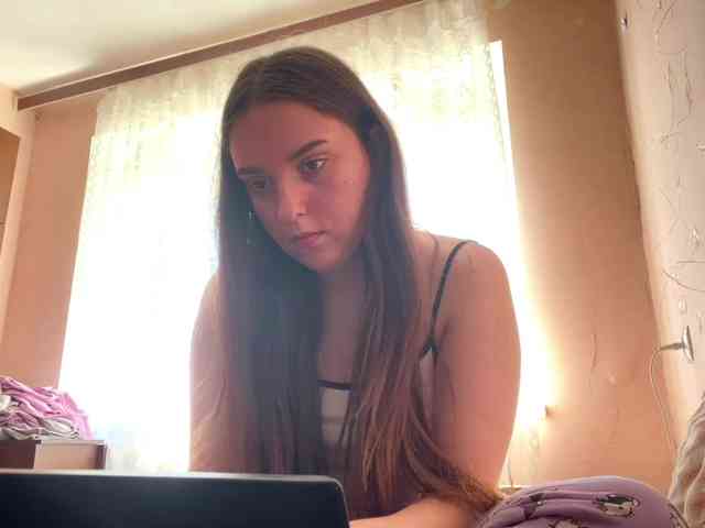 CeliaThouvenel webcam