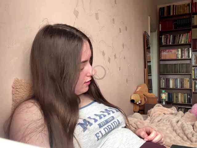 CeliaThouvenel webcam