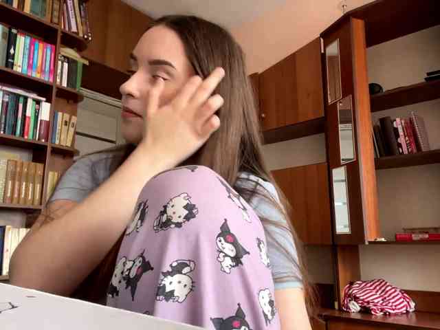 CeliaThouvenel webcam
