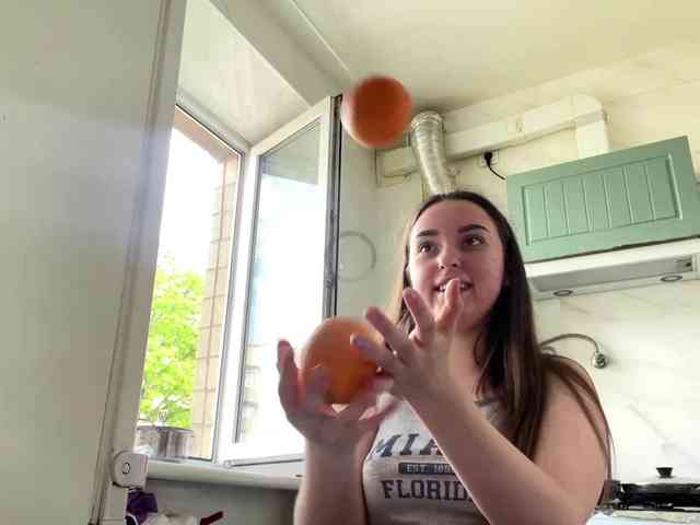 CeliaThouvenel webcam