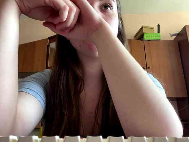 CeliaThouvenel