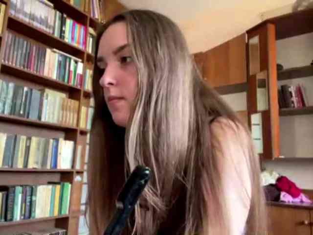 CeliaThouvenel webcam