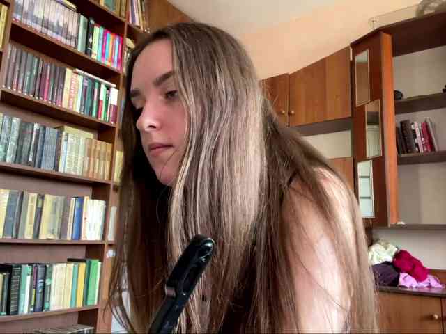 CeliaThouvenel webcam