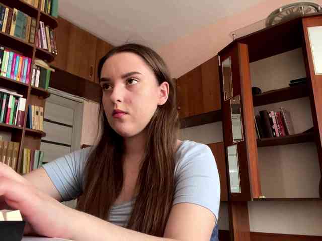 CeliaThouvenel webcam