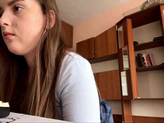 CeliaThouvenel webcam