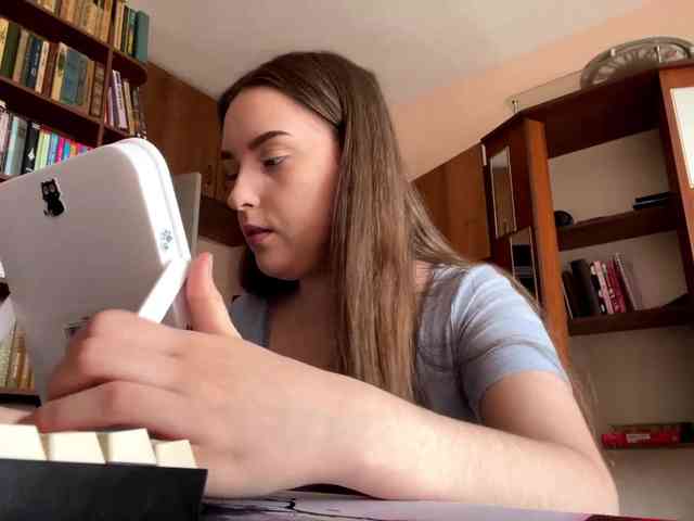 CeliaThouvenel webcam