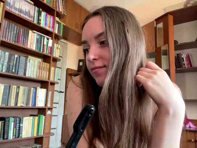 CeliaThouvenel webcam