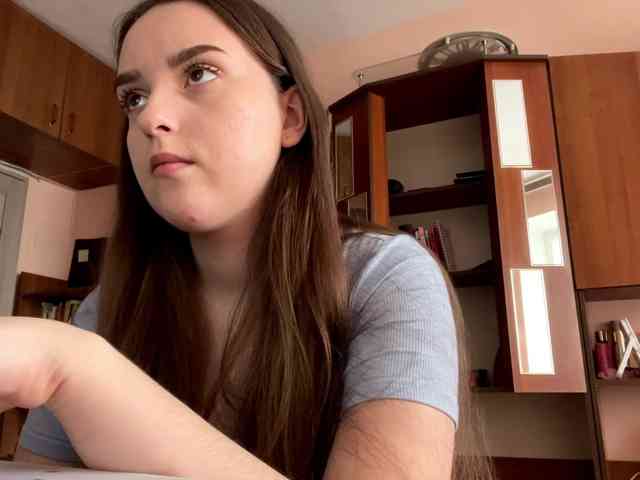 CeliaThouvenel webcam