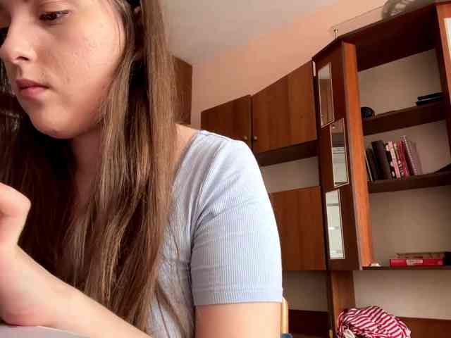CeliaThouvenel webcam