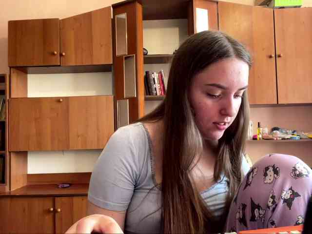 CeliaThouvenel webcam