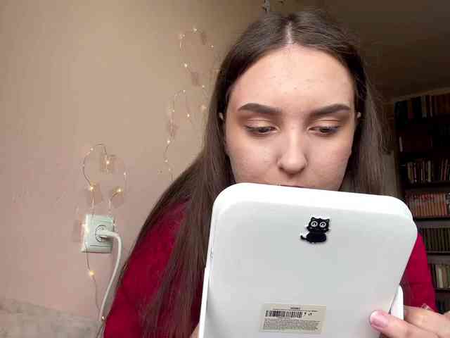 CeliaThouvenel webcam