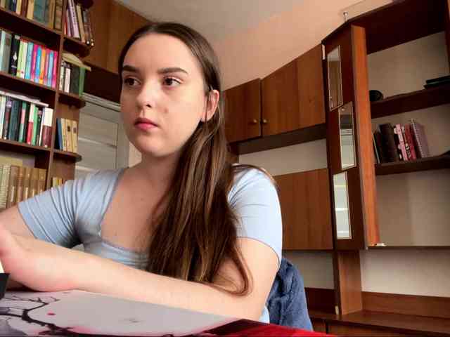 CeliaThouvenel webcam