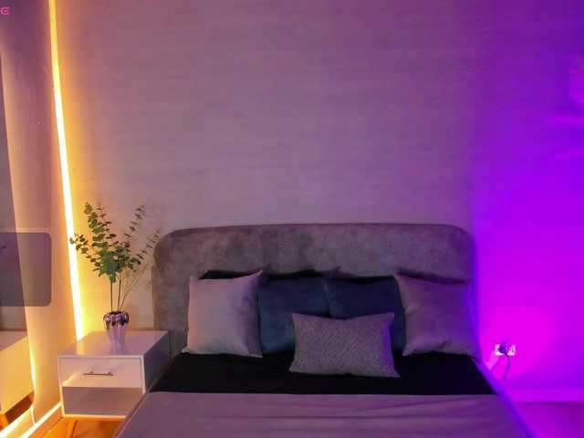 Nathaly-Blaze live cam on BongaCams