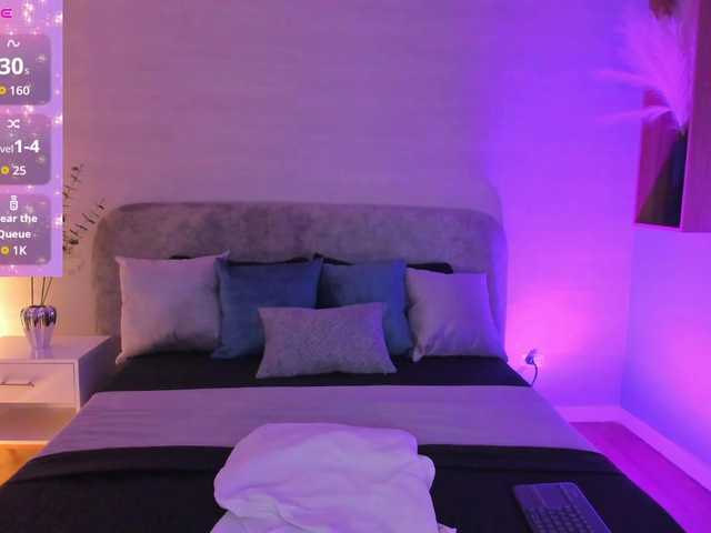 Nathaly-Blaze live cam on BongaCams
