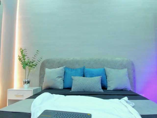 Nathaly-Blaze live cam on BongaCams