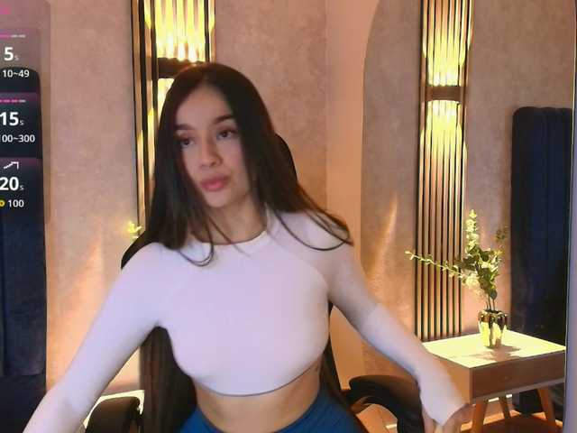 Nathaly-Blaze live cam on BongaCams
