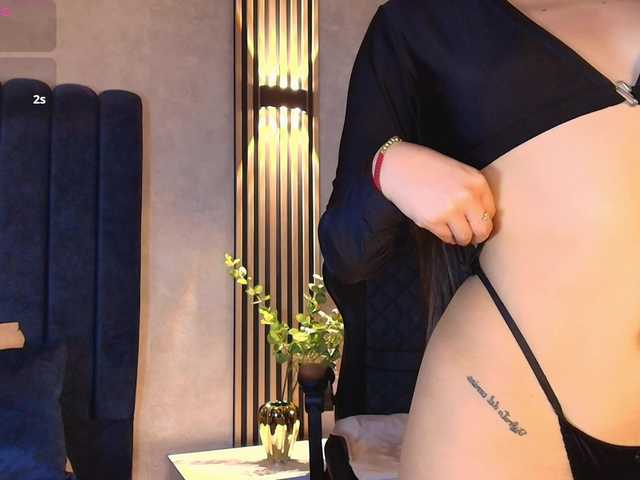Nathaly-Blaze live cam on BongaCams