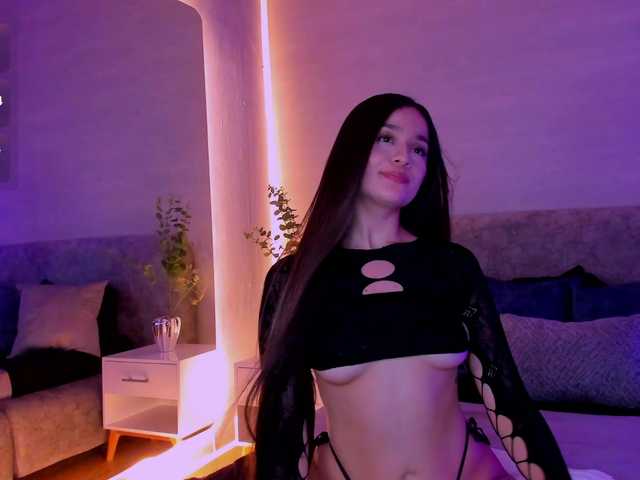 Nathaly-Blaze live cam on BongaCams