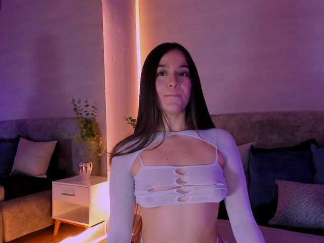 Nathaly-Blaze live cam on BongaCams