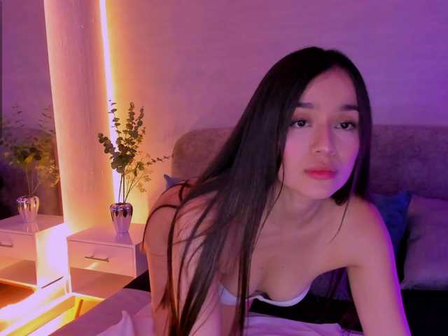 Nathaly-Blaze live cam on BongaCams