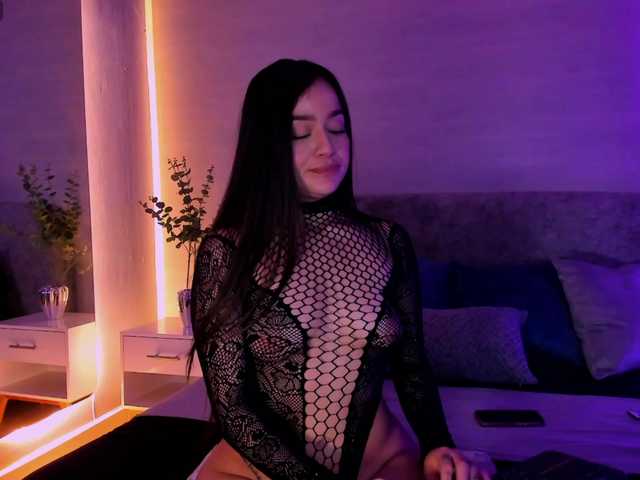 Nathaly-Blaze live cam on BongaCams