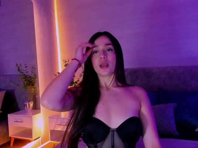 Nathaly-Blaze live cam on BongaCams