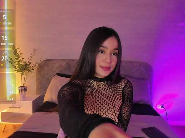 Nathaly-Blaze live cam on BongaCams