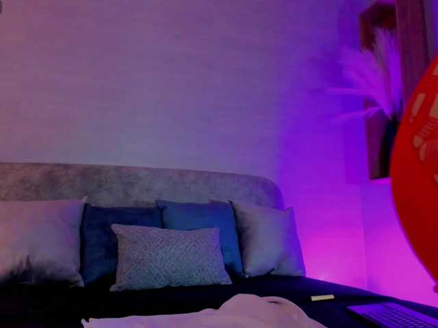 Nathaly-Blaze live cam on BongaCams