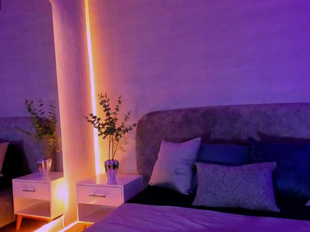Nathaly-Blaze live cam on BongaCams