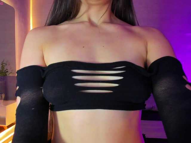 Nathaly-Blaze live cam on BongaCams