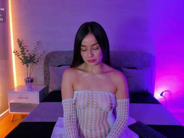 Nathaly-Blaze live cam on BongaCams
