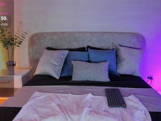 Nathaly-Blaze live cam on BongaCams