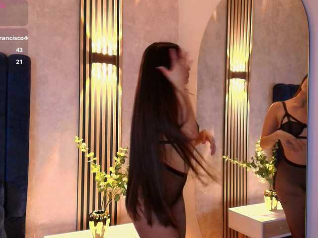 Nathaly-Blaze live cam on BongaCams