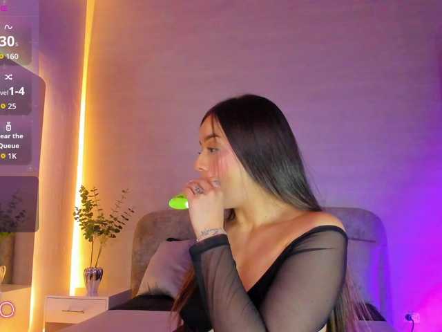 Nathaly-Blaze live cam on BongaCams