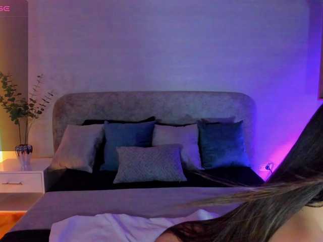 Nathaly-Blaze live cam on BongaCams