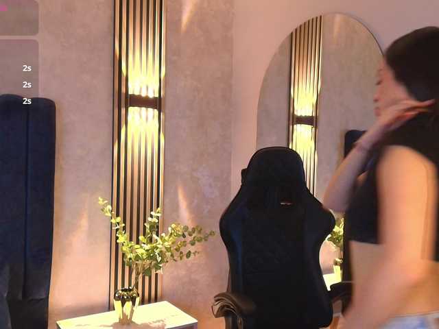 Nathaly-Blaze live cam on BongaCams