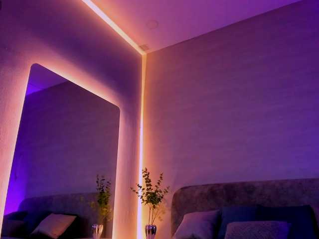 Nathaly-Blaze live cam