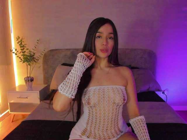 Nathaly-Blaze live cam on BongaCams