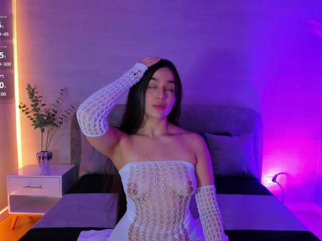 Nathaly-Blaze live cam on BongaCams