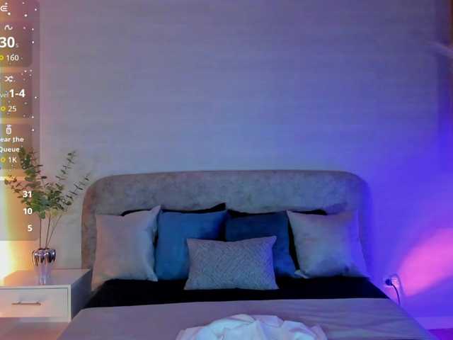 Nathaly-Blaze live cam on BongaCams