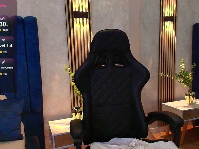 Nathaly-Blaze live cam on BongaCams