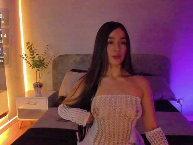 Nathaly-Blaze live cam on BongaCams