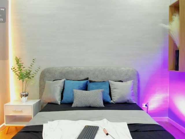 Nathaly-Blaze live cam on BongaCams