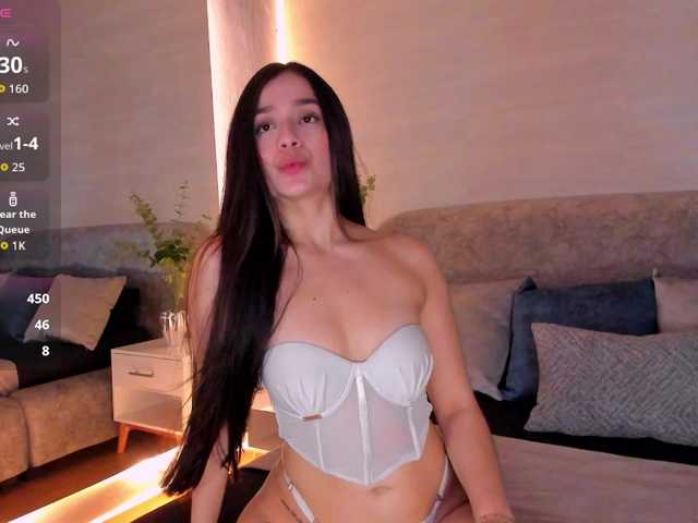 Nathaly-Blaze live cam on BongaCams