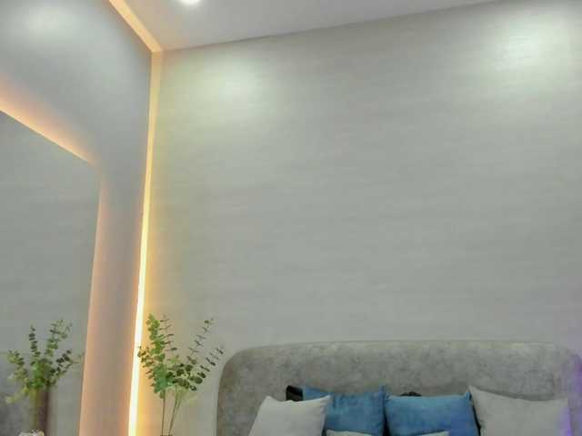 Nathaly-Blaze live cam on BongaCams