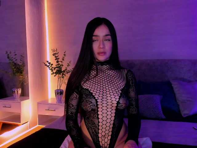 Nathaly-Blaze live cam on BongaCams