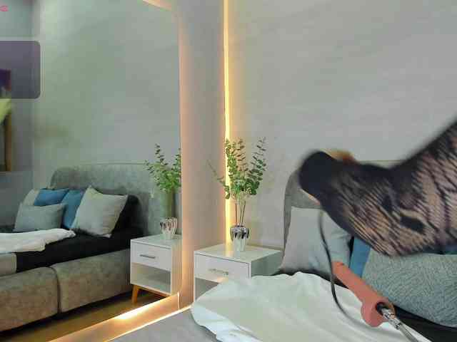 Nathaly-Blaze webcam