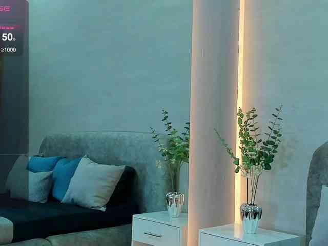 Nathaly-Blaze webcam