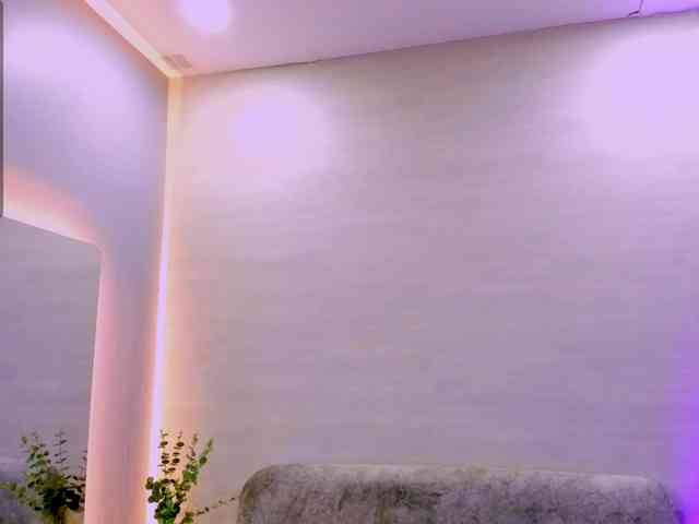 Nathaly-Blaze webcam