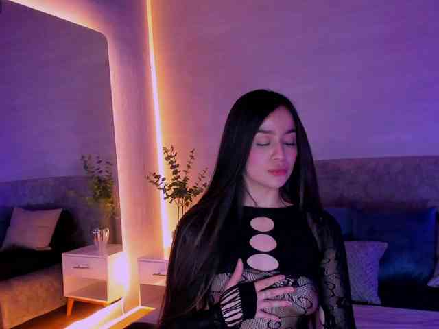 Nathaly-Blaze webcam